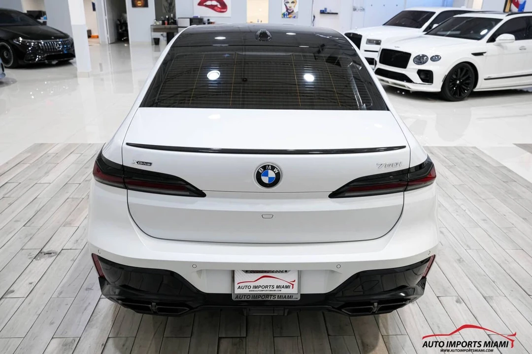 2023 BMW G70 7 Series - Image 20 of 21