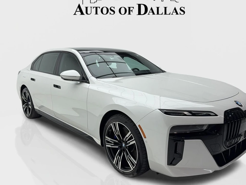 2023 BMW G70 7 Series - Image 2 of 21