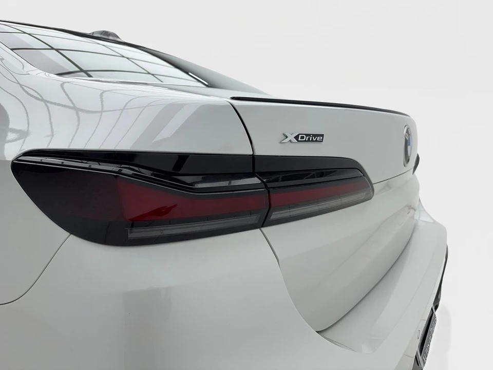 2023 BMW G70 7 Series - Image 9 of 21