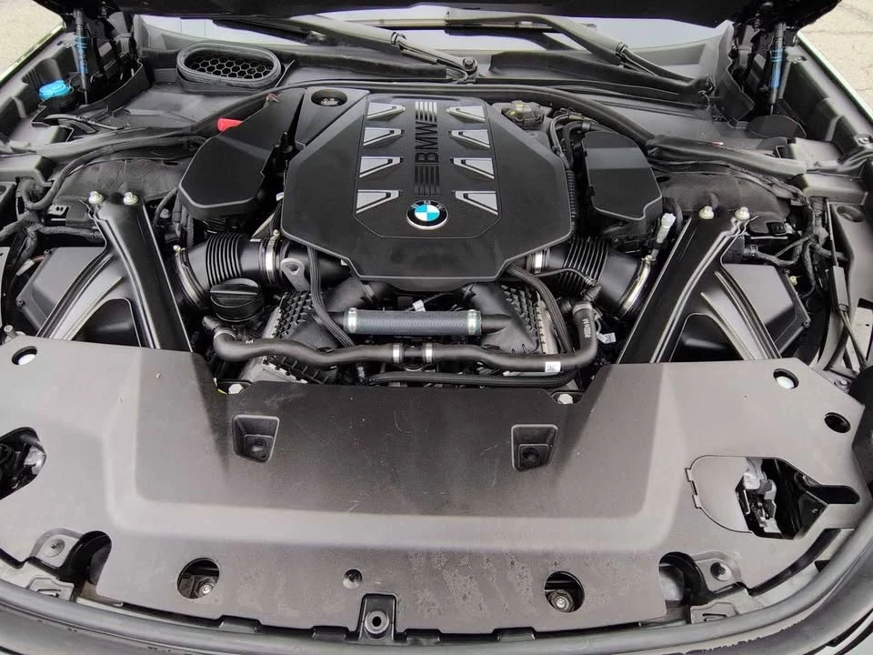 2023 BMW G70 7 Series - Image 15 of 20