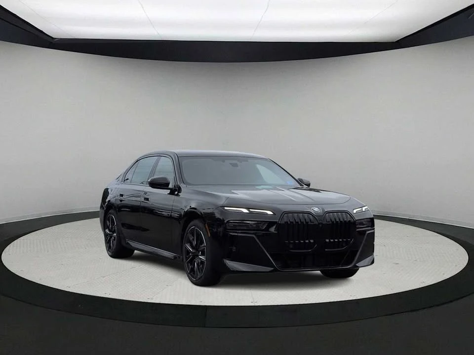2023 BMW G70 7 Series - Image 2 of 20