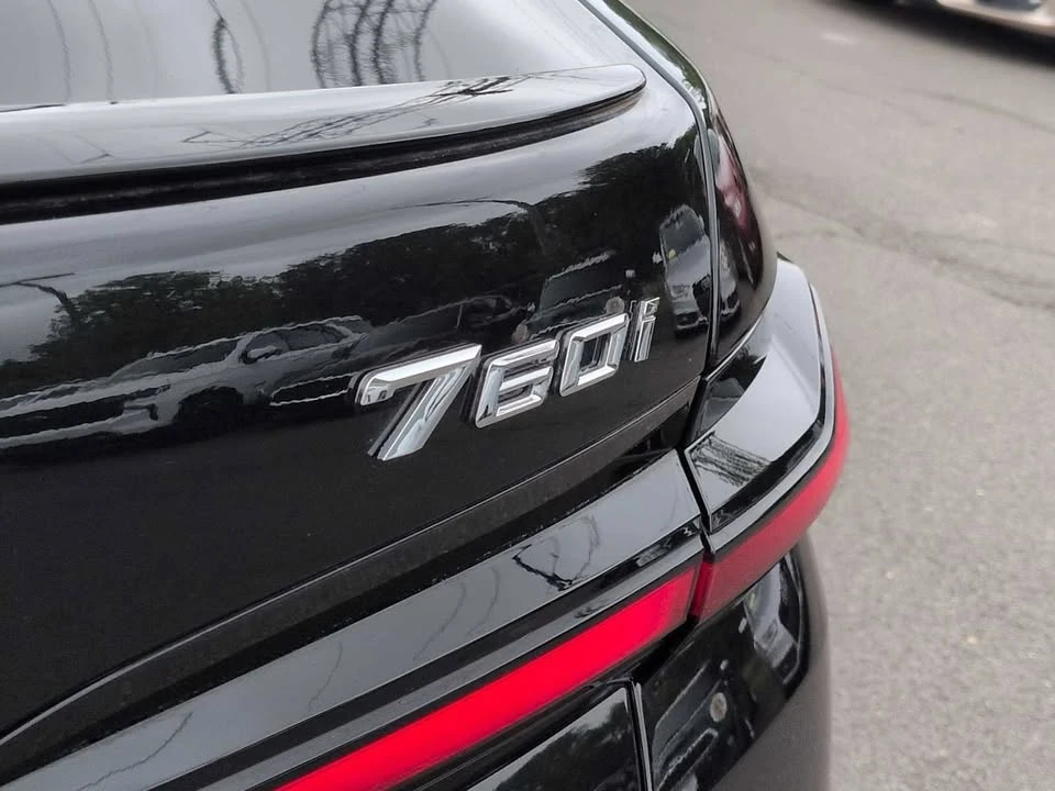 2023 BMW G70 7 Series - Image 13 of 20