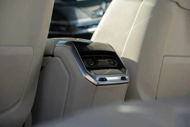 2023 BMW G70 7 Series - Image 14 of 21