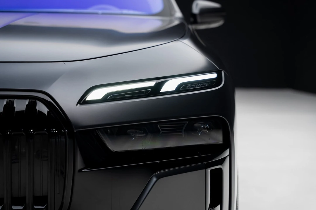 2023 BMW G70 7 Series - Image 9 of 21