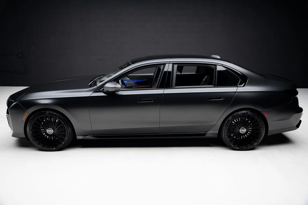 2023 BMW G70 7 Series - Image 15 of 21