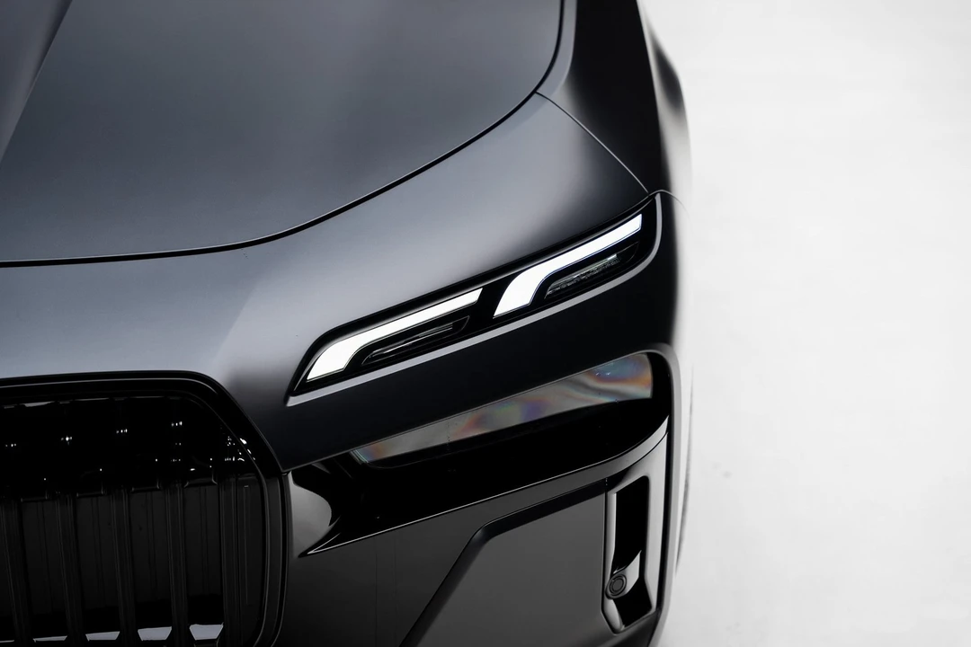 2023 BMW G70 7 Series - Image 10 of 21