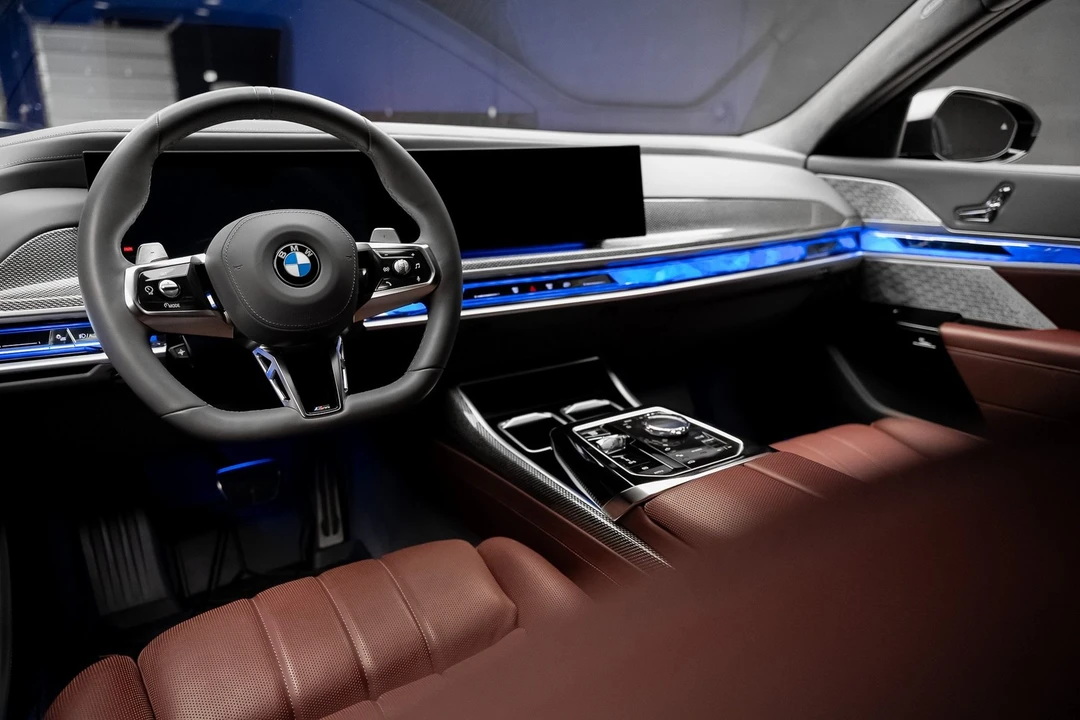 2023 BMW G70 7 Series - Image 2 of 21