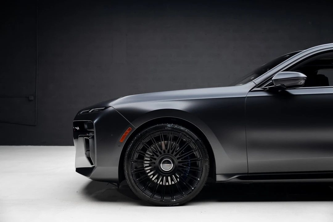 2023 BMW G70 7 Series - Image 17 of 21