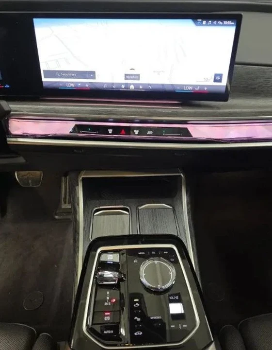 2023 BMW G70 7 Series - Image 10 of 12