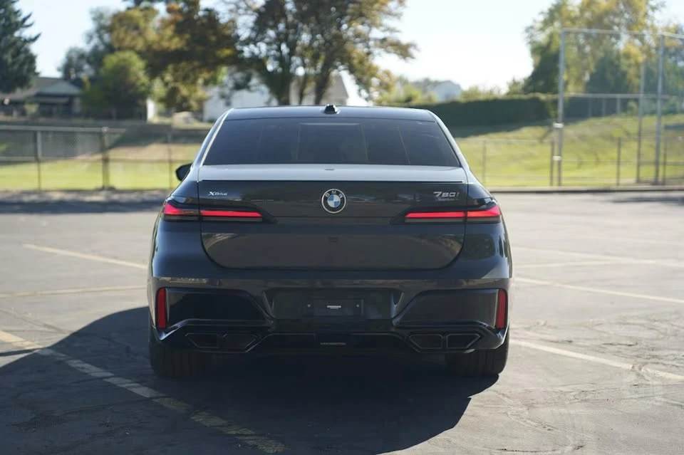 2023 BMW G70 7 Series - Image 6 of 17