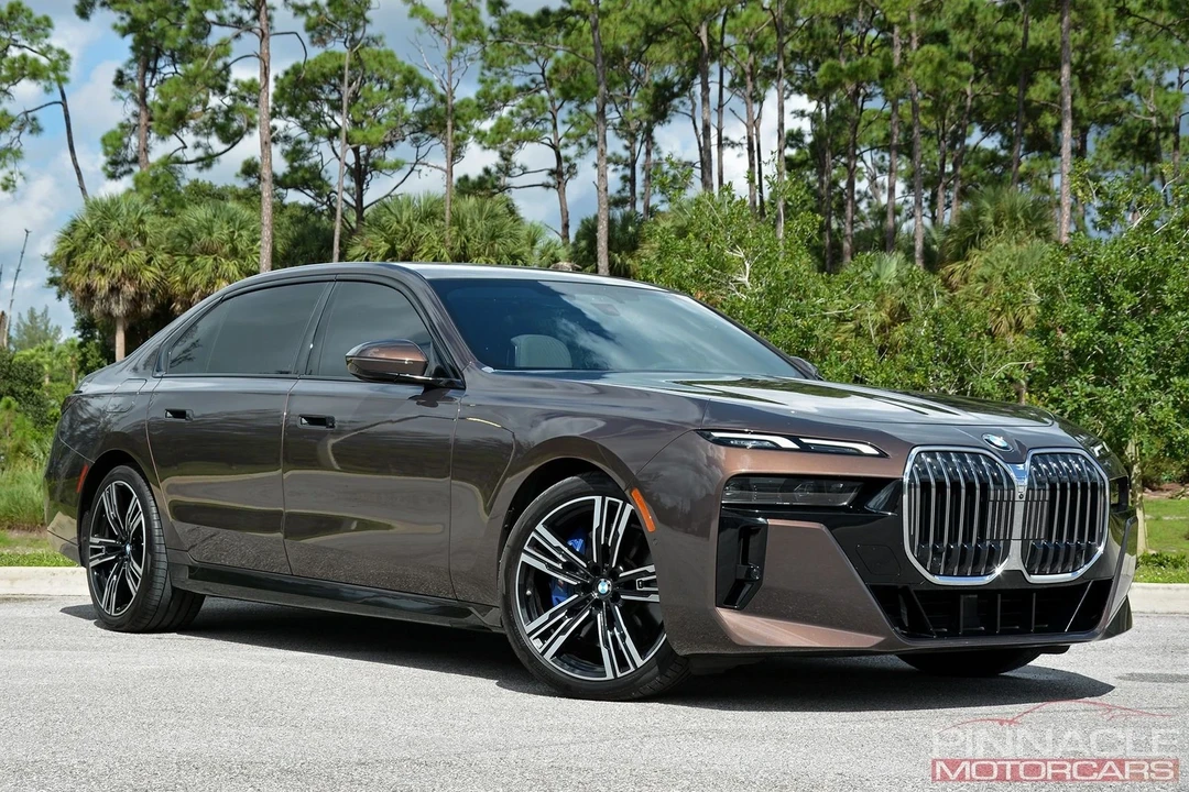 2023 BMW G70 7 Series - Image 4 of 21