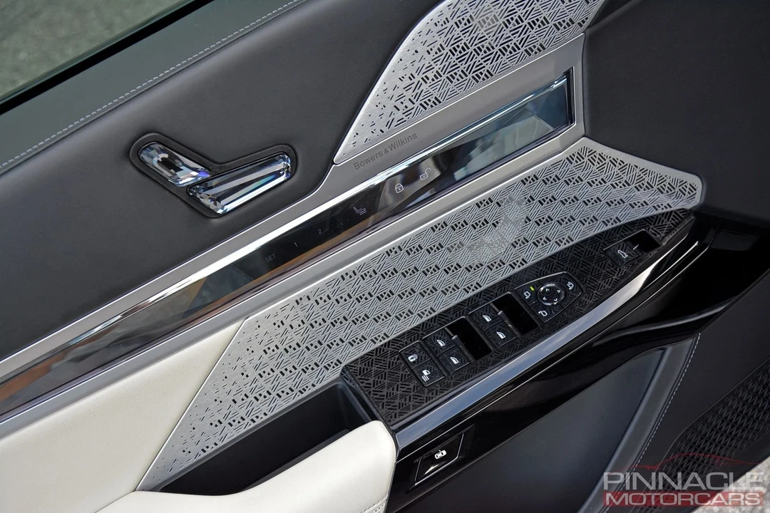 2023 BMW G70 7 Series - Image 21 of 21