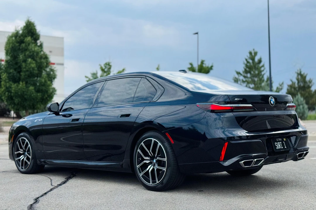 2023 BMW G70 7 Series - Image 4 of 31