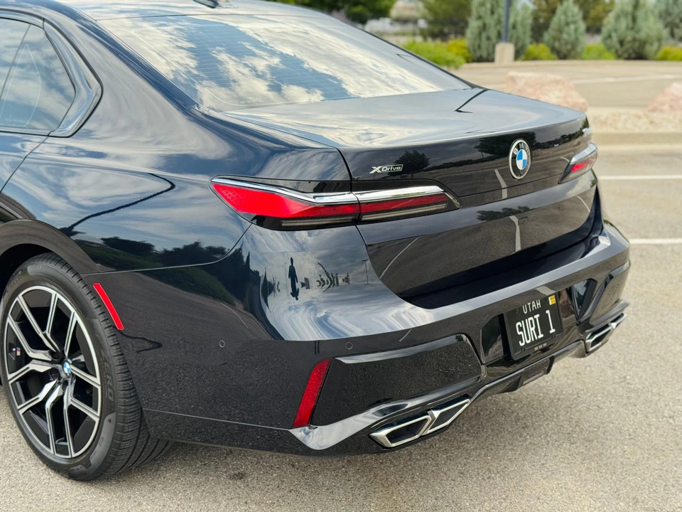 2023 BMW G70 7 Series - Image 25 of 31