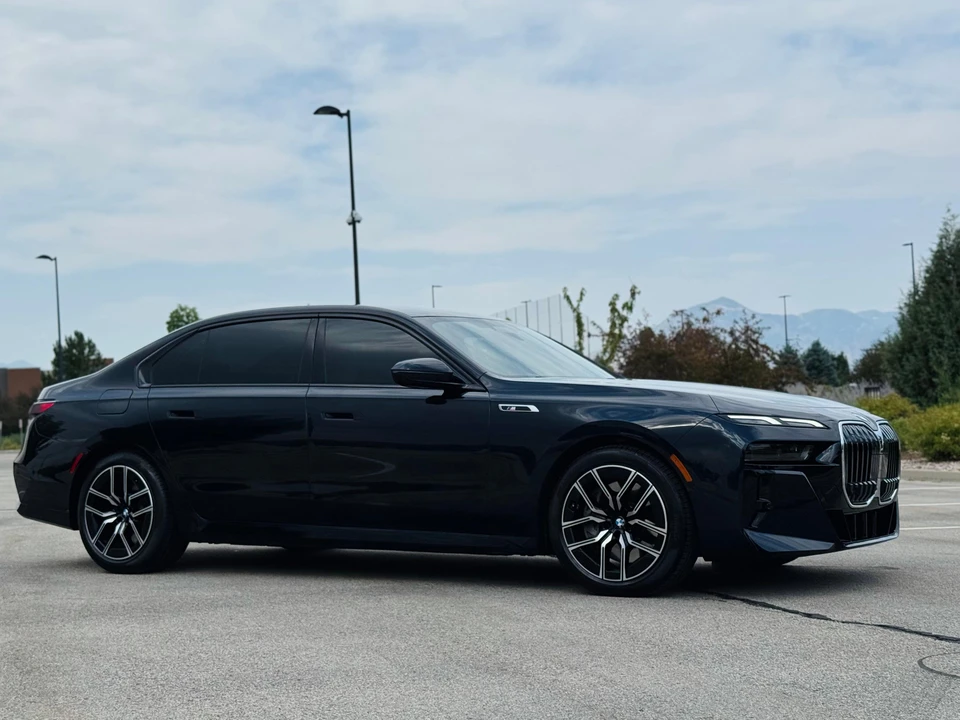 2023 BMW G70 7 Series - Image 18 of 31