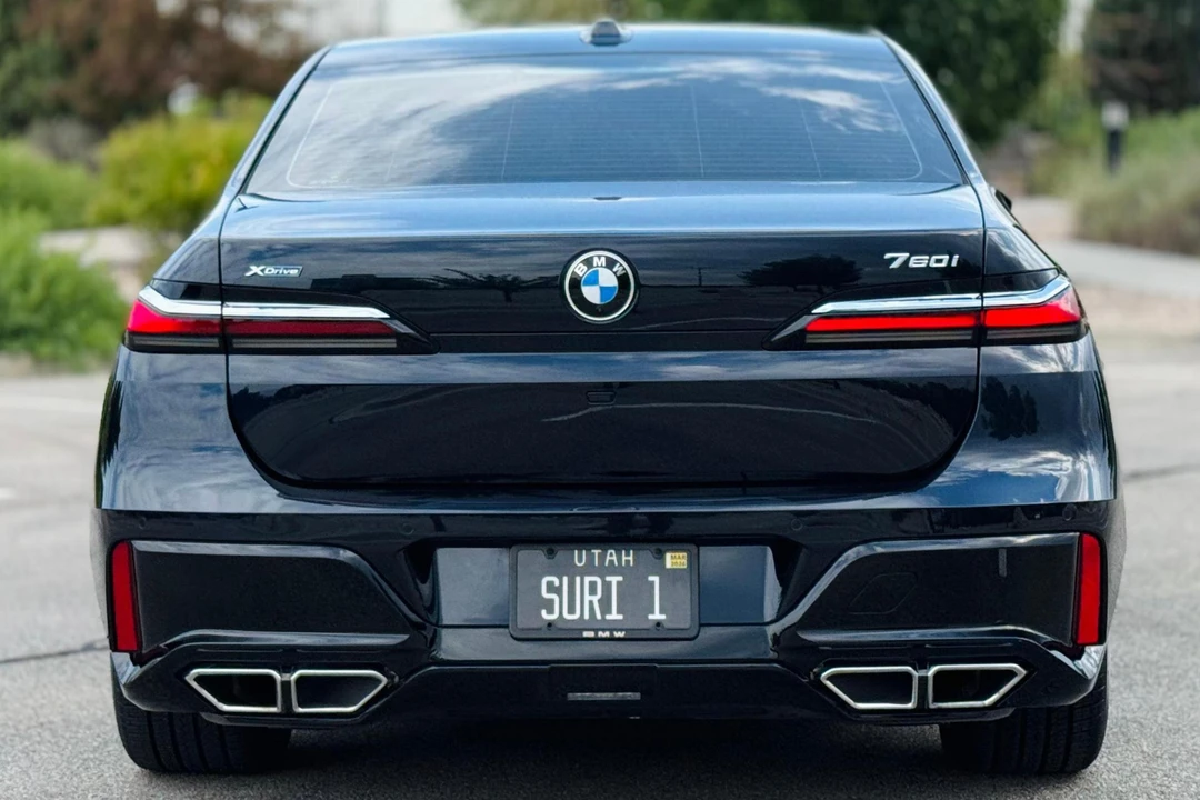 2023 BMW G70 7 Series - Image 5 of 31