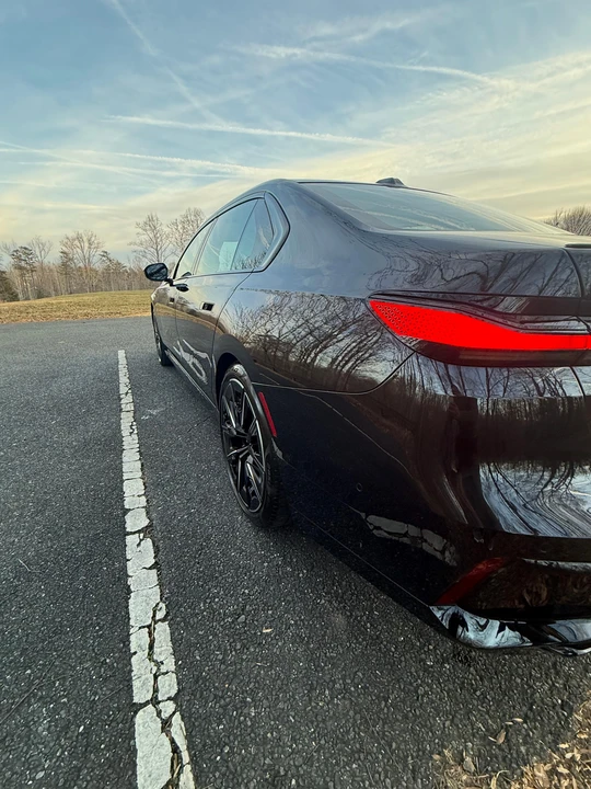 2023 BMW G70 7 Series - Image 31 of 31