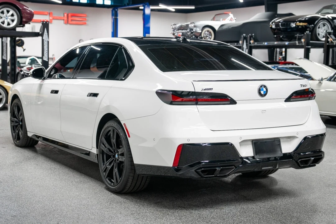 2023 BMW G70 7 Series - Image 6 of 21