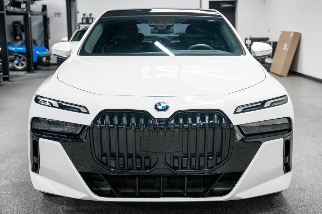 2023 BMW G70 7 Series - Image 4 of 21