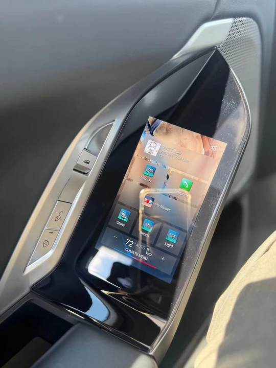 2023 BMW G70 7 Series - Image 12 of 17