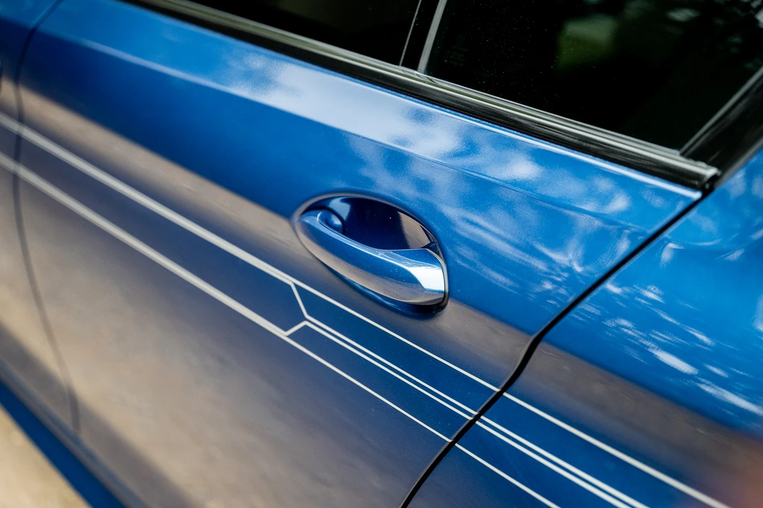 2023 BMW Alpina B5 - Image 12 of 31