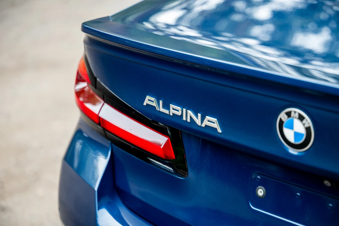 2023 BMW Alpina B5 - Image 18 of 31