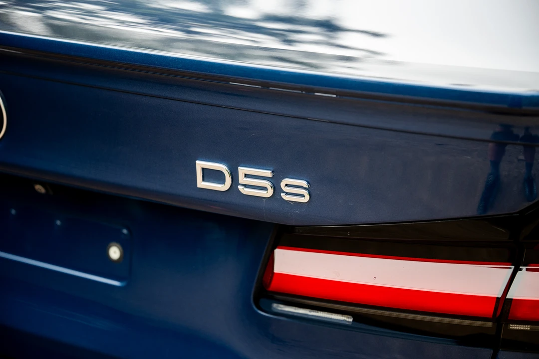 2023 BMW Alpina B5 - Image 20 of 31