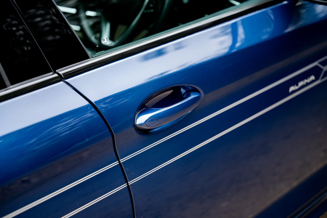 2023 BMW Alpina B5 - Image 28 of 31