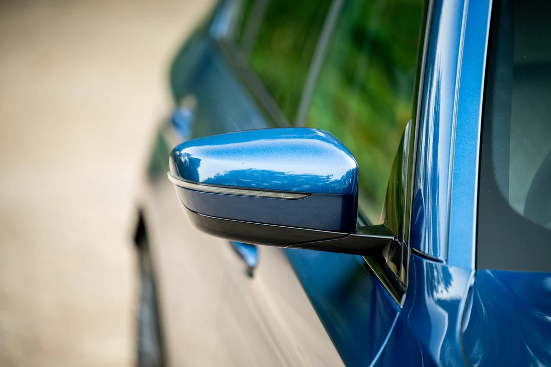 2023 BMW Alpina B5 - Image 30 of 31