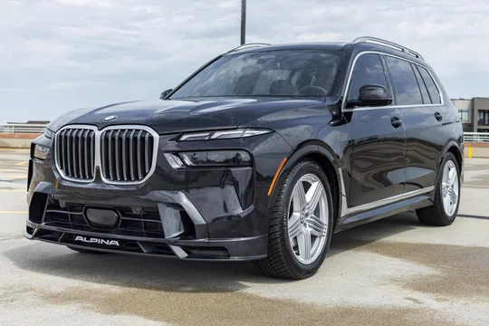 2023 BMW Alpina XB7