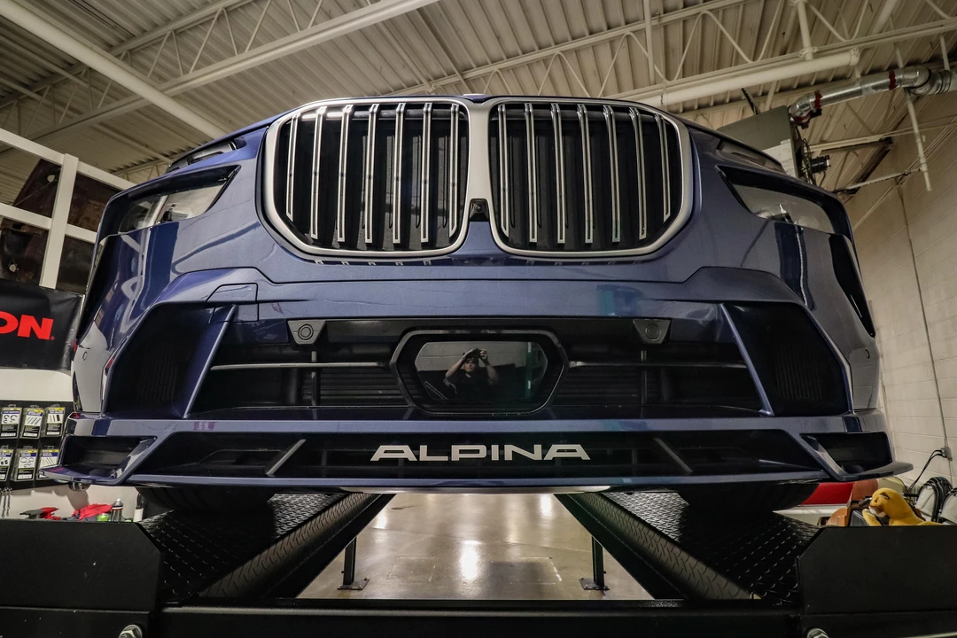2023 BMW Alpina XB7 - Image 31 of 31