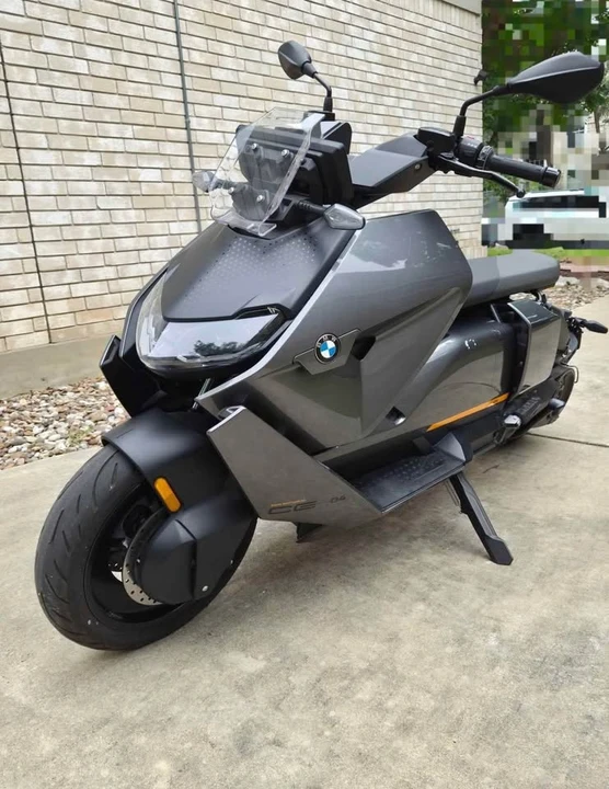 2023 BMW Motorcycles - Image 3 of 5