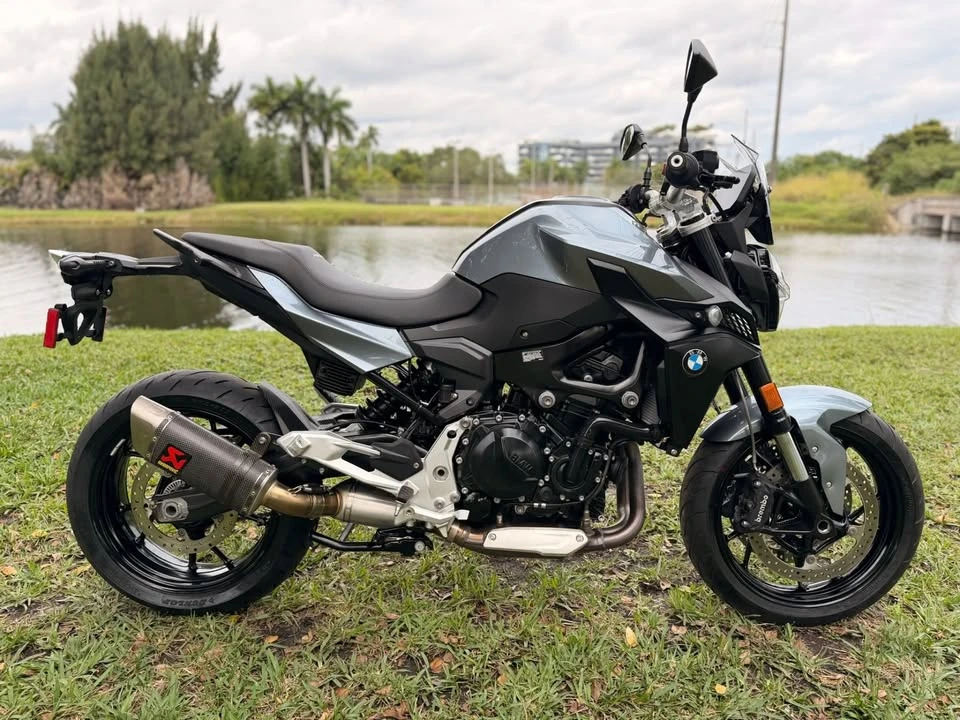 2023 BMW Motorcycles - Image 2 of 9