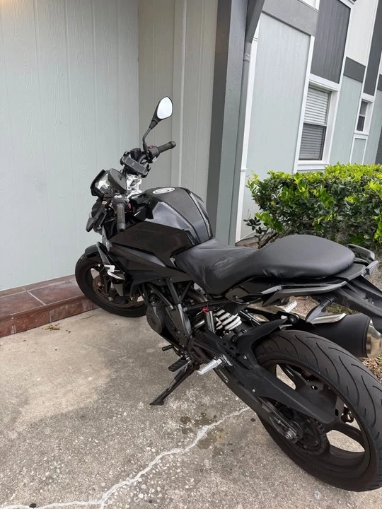 2023 BMW Motorcycles - Image 2 of 4