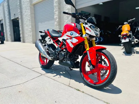 2023 BMW G 310 R