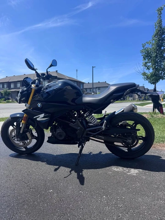 2023 BMW Motorcycles - Image 2 of 4