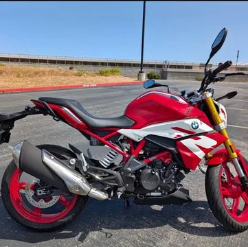 2023 BMW G 310 R