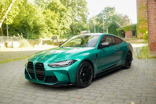 2023 BMW M4 Manual