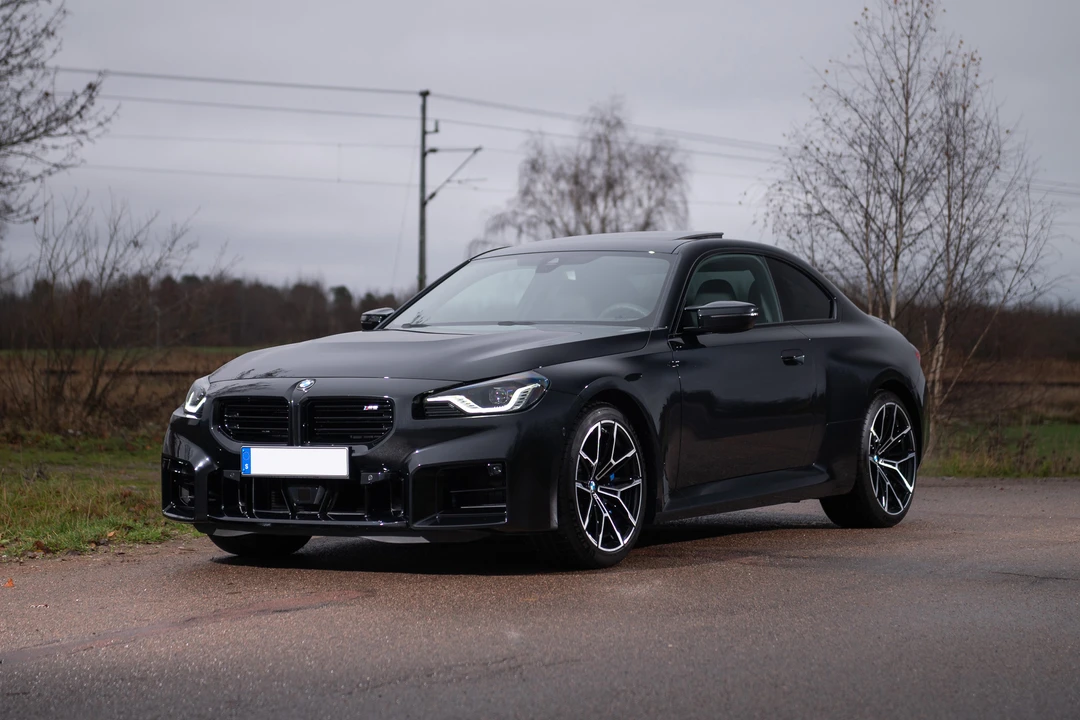 2023 BMW G87 M2 - Image 2 of 31