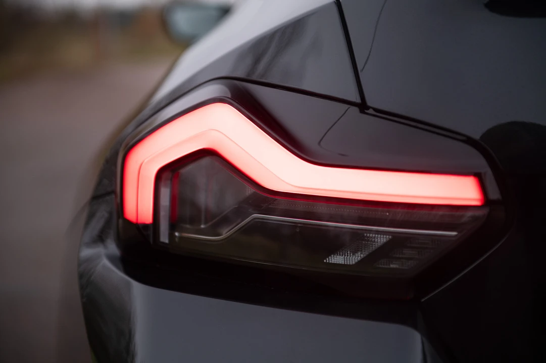 2023 BMW G87 M2 - Image 28 of 31
