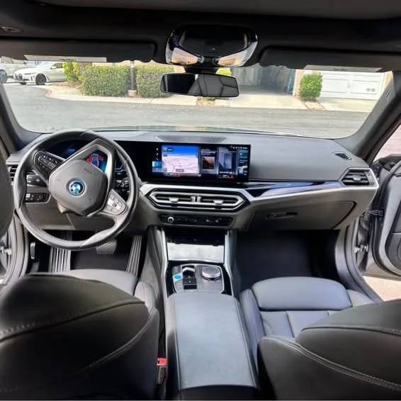 2023 BMW G26 i4 - Image 8 of 18