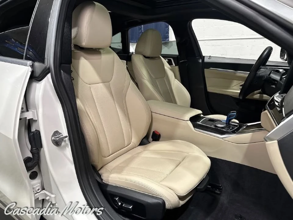 2023 BMW G26 i4 - Image 13 of 20
