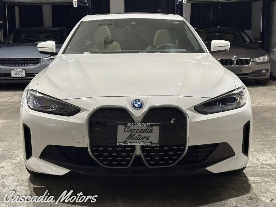 2023 BMW G26 i4 - Image 3 of 20