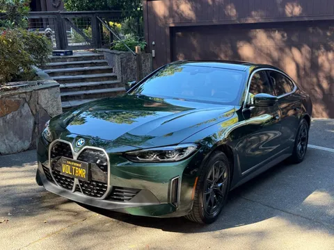 2023 BMW i4 eDrive40