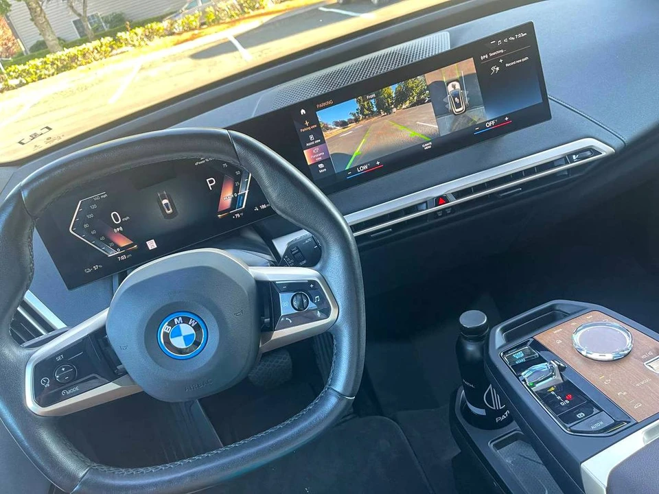 2023 BMW I20 iX - Image 6 of 11