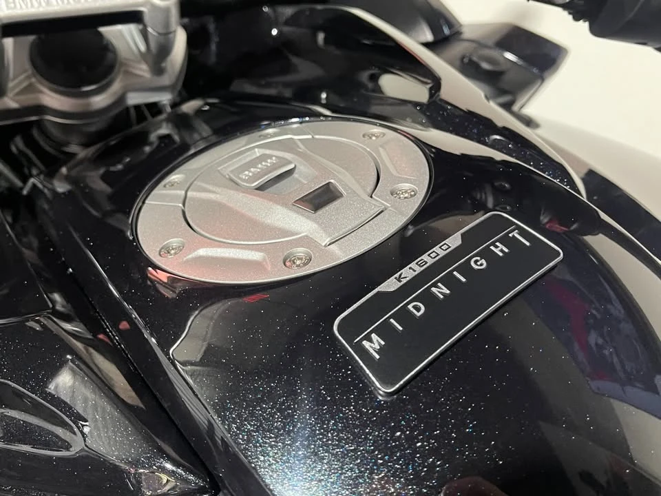 2023 BMW K1600 - Image 16 of 17