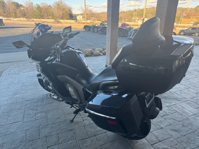 2023 BMW K1600 - Image 10 of 19