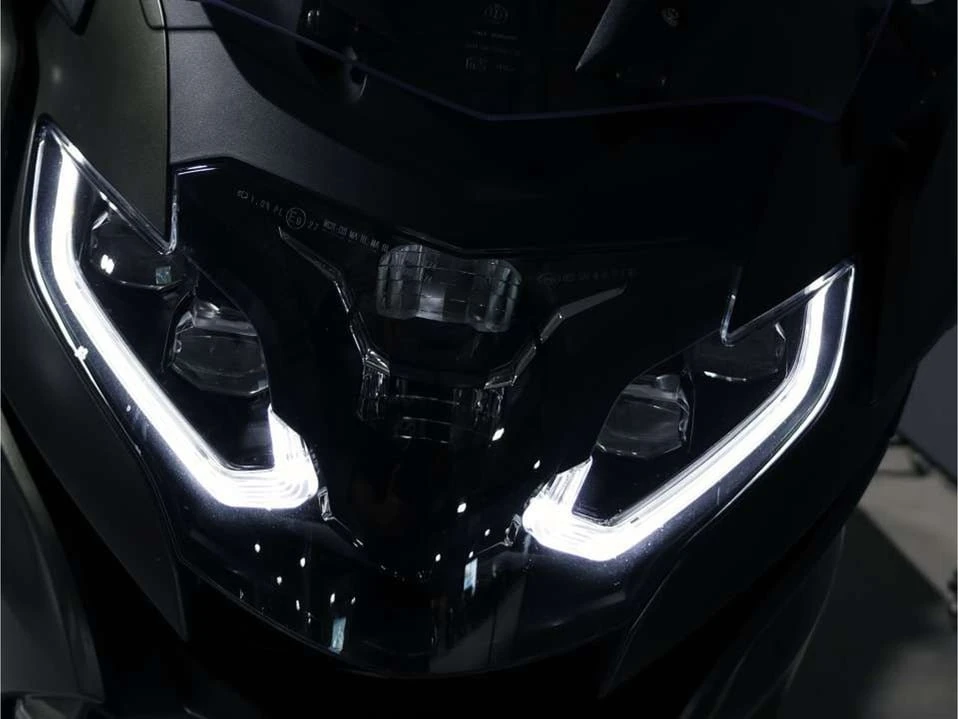 2023 BMW K1600 - Image 7 of 19