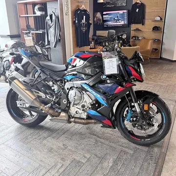 2023 BMW M 1000 R