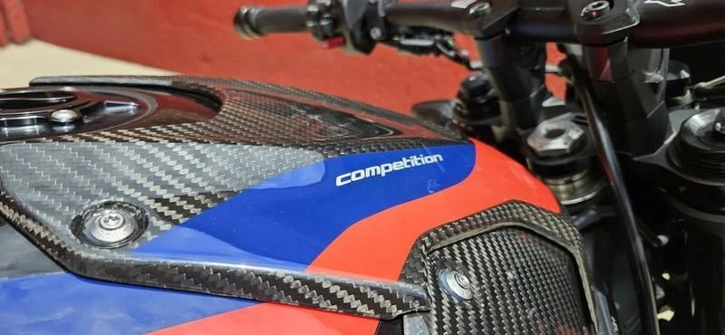 2023 BMW M1000 - Image 8 of 20